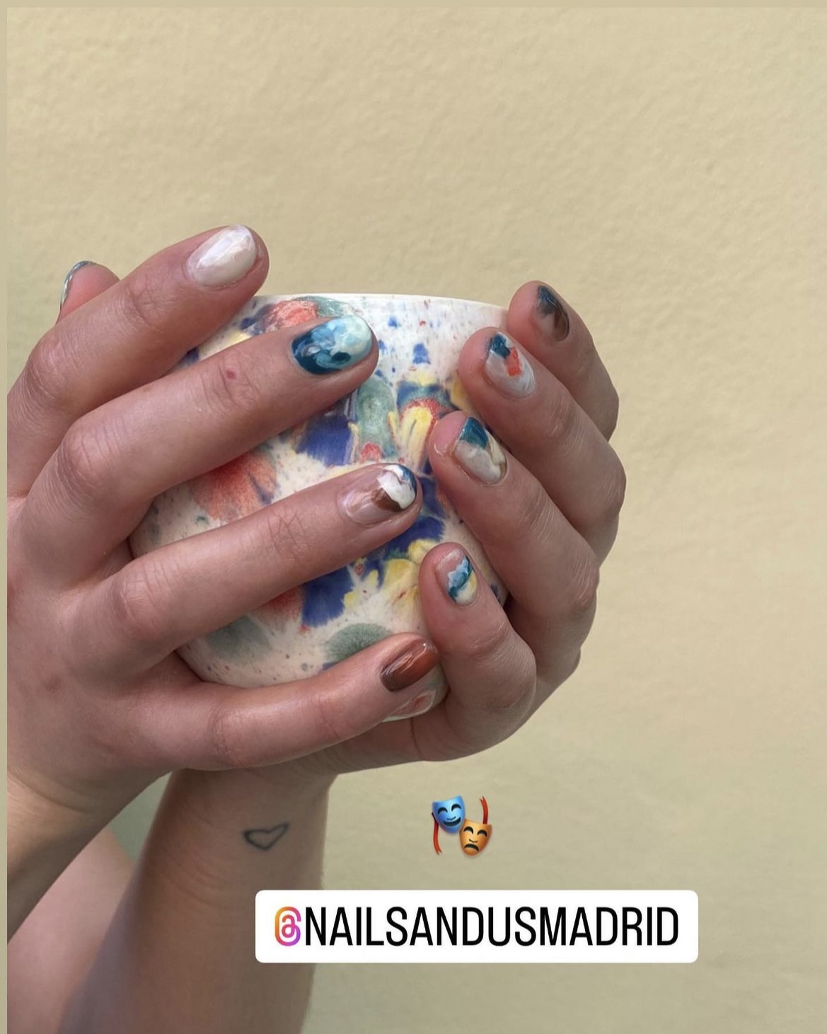 Trabajo de uñas 06